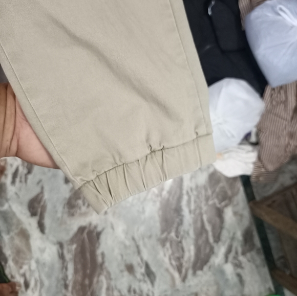 Uniqlo - Picture 9 of 14